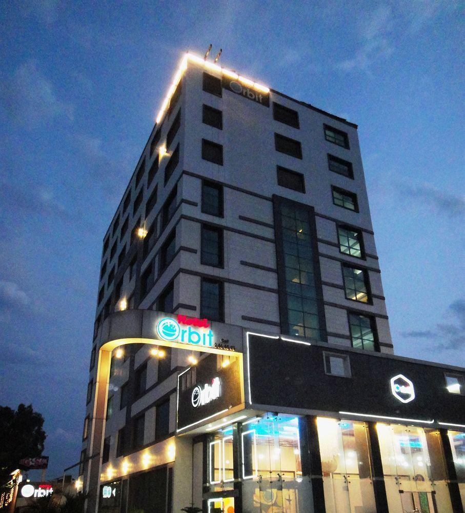 Hotel Orbit Chandigarh Exterior photo